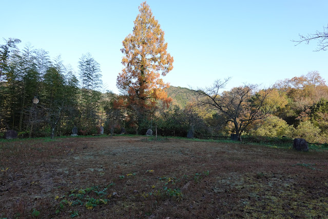 鳥取県西伯郡南部町上中谷 緑水湖 文芸の小径 上長田小学校跡地