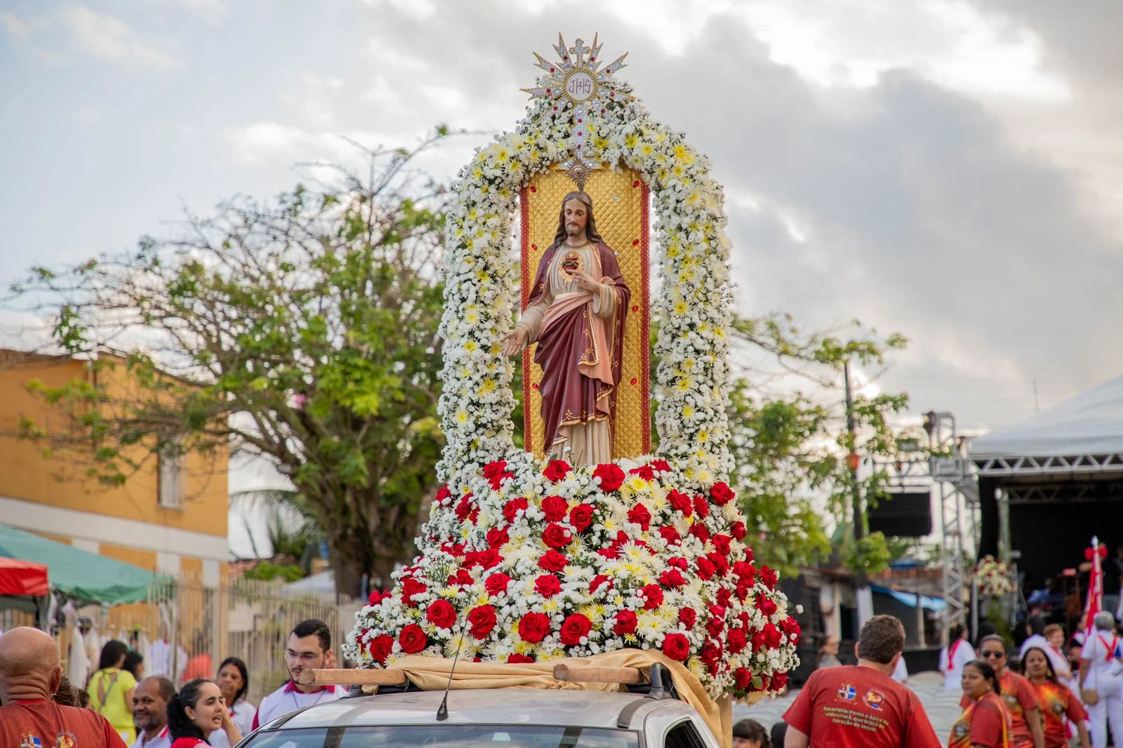 Procissão do Sagrado Coração de Jesus no Bairro de Jaguaribe