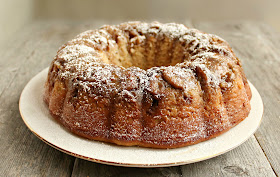 Bananas Foster Bundt Cake