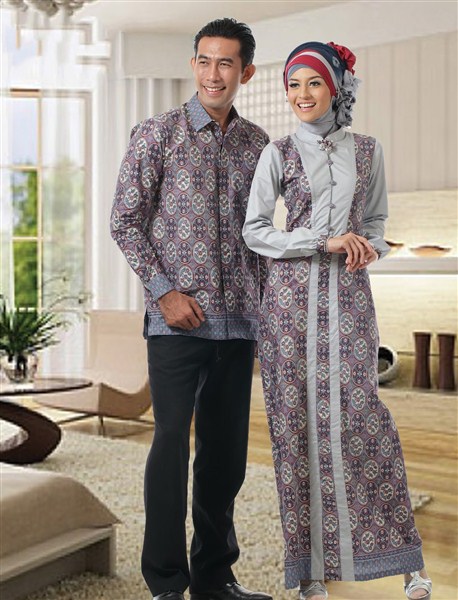 21 Model  Baju  Muslim  Batik  Sarimbit Keluarga Modern 