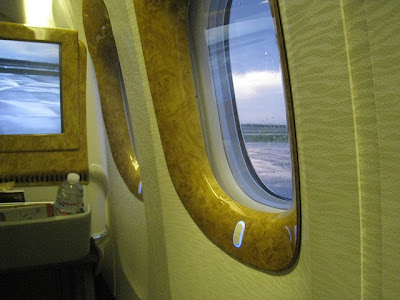 Emirates Business Class Windows