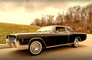 1966 Lincoln Continental Luxury Coupe Front Left