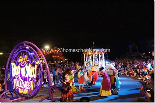 Mickey's Not So Scary Halloween Party  Disney World Boo to You Halloween Parade