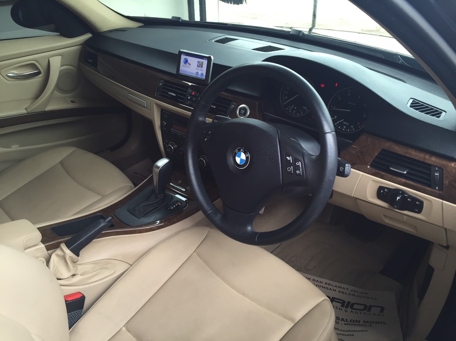 Jual BMW  320i  AT E90  Life Style Tahun 2009 Tokobagus 