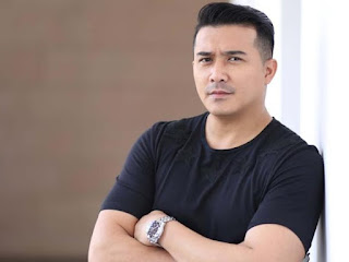 Biodata Aaron Aziz • Biodata, Fakta, Agama, dan Keluarga