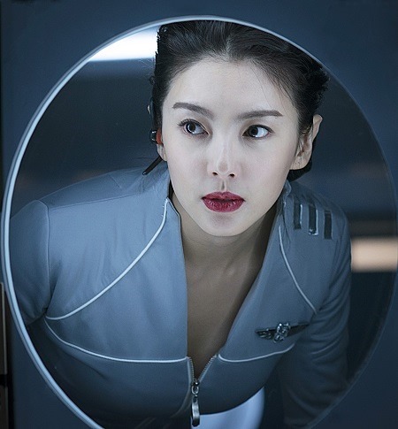 Yuqui Zahng in LOST IN THE PACIFIC