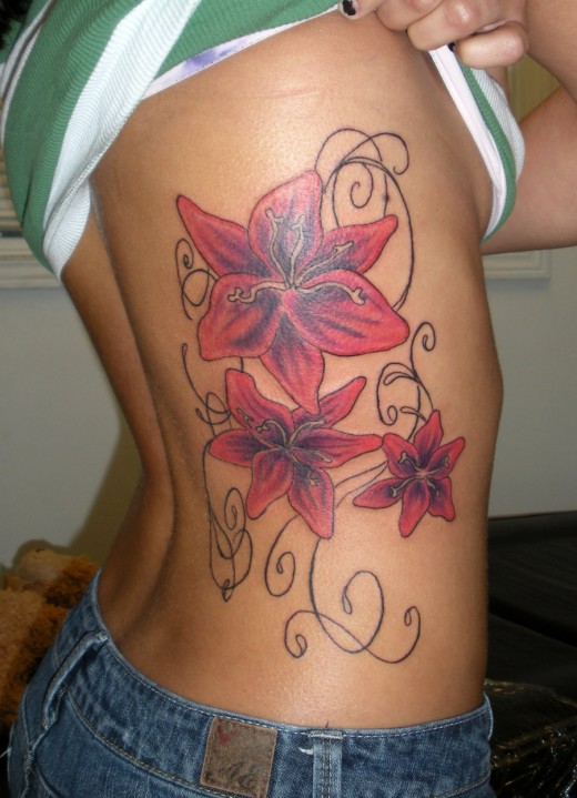 Most Beautiful Ribs Tattoos For Girls