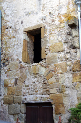 Photo de belles portes et fenêtres d'Auvergne