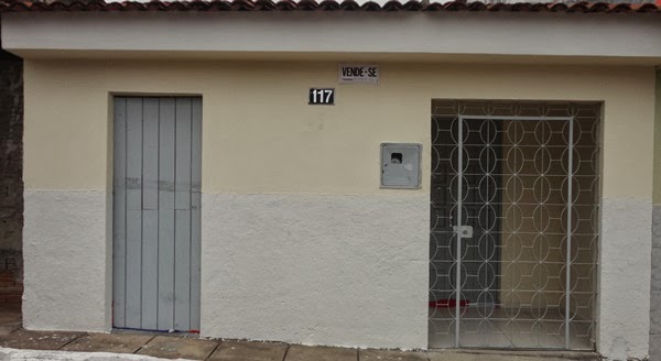 CASA PARA VENDER NA RUA ÂNGELA PESSOA DE LUCENA 