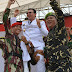 Ahok Goyang Dangdut Bersama Prajurit TNI