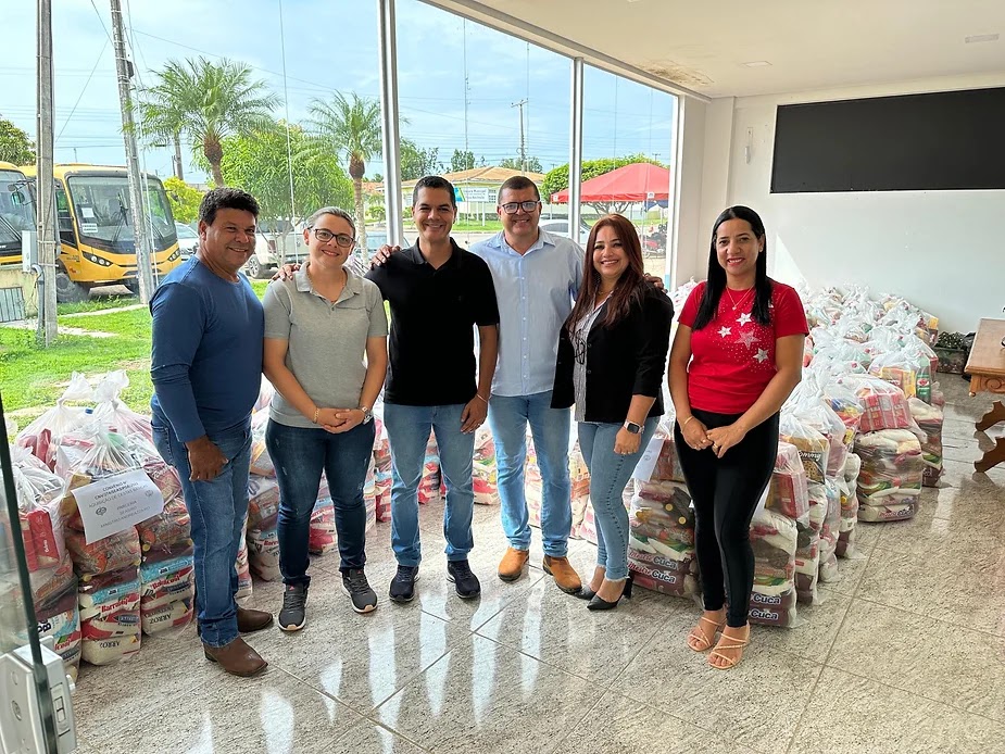 Deputado Cássio Gois viabiliza a aquisição de 300 cestas básicas para o município de Ministro Andreazza, levando esperança neste Natal