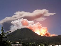 gunung lokon meletus lagi, letusan gunung lokon sumut