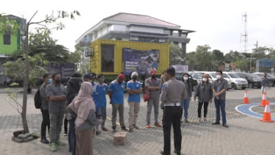 Program Satlantas Polrestabes Surabaya, SIM Cak Tejo Goes To Corporation