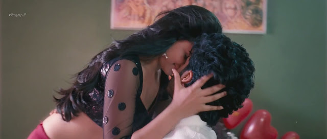 Parineeti Chopra kissing