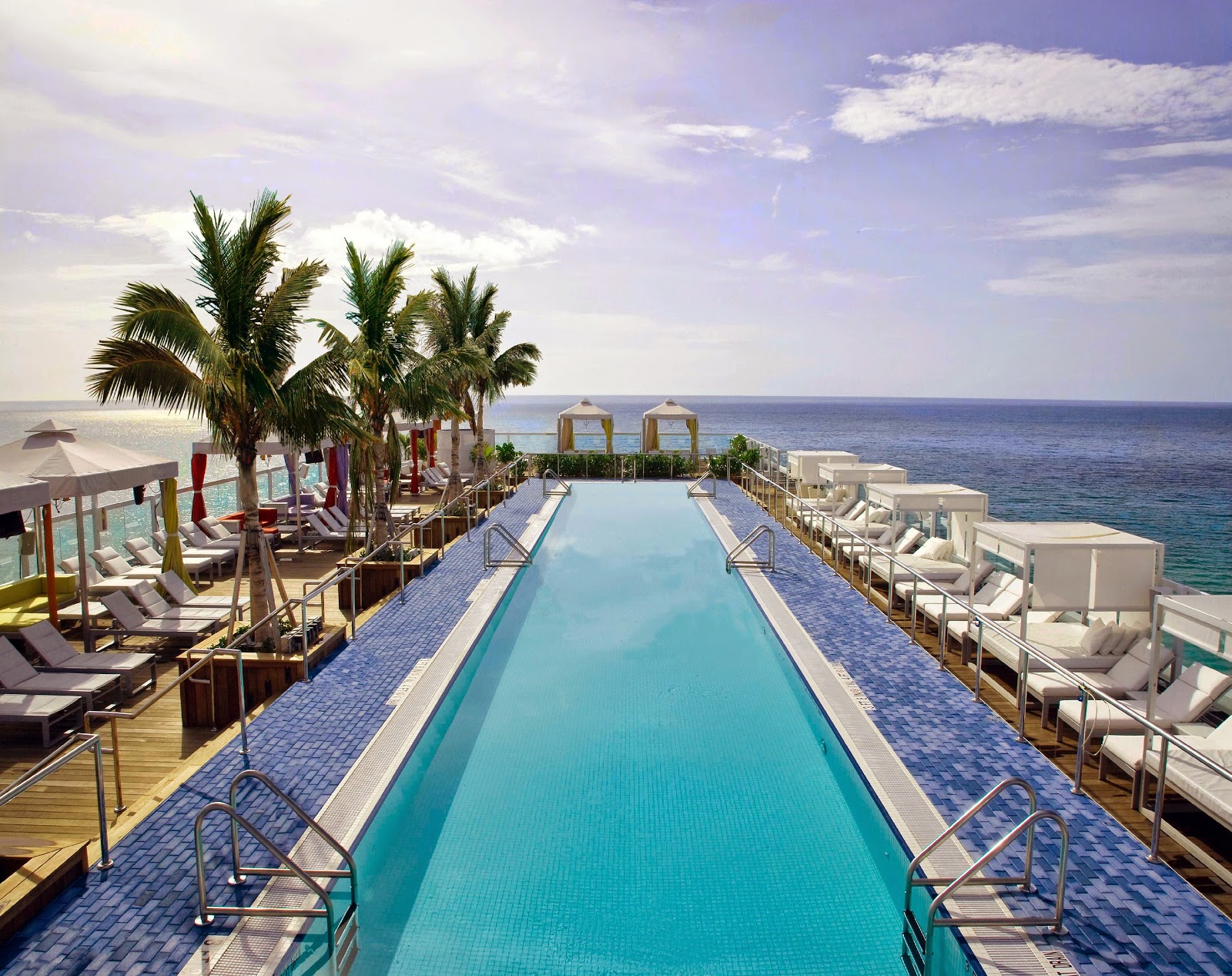 Trip to Miami in October: The Perry South Beach Hotel | moco