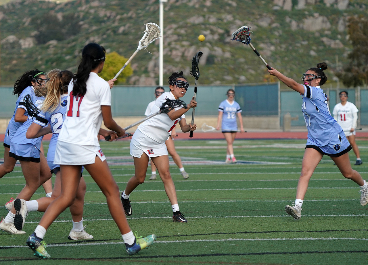 Heritage girls lacrosse team outlasts Liberty, 18-13 Menifee 24/7
