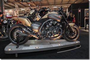 yamaha-live-eicma-2011-img-5412