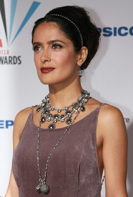 Salma Hayek Hairstyles with Headbands from front side