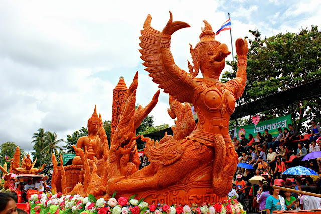 justjovitz_UBON CANDLE FESTIVAL 2013