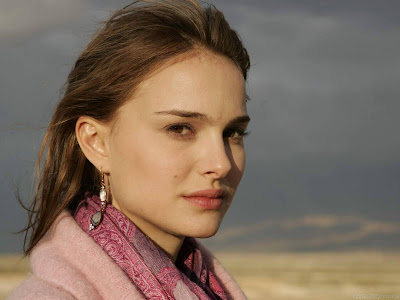 Natalie Portman Hollywood Actress Latest HQ Wallpaper-802-1600x1200