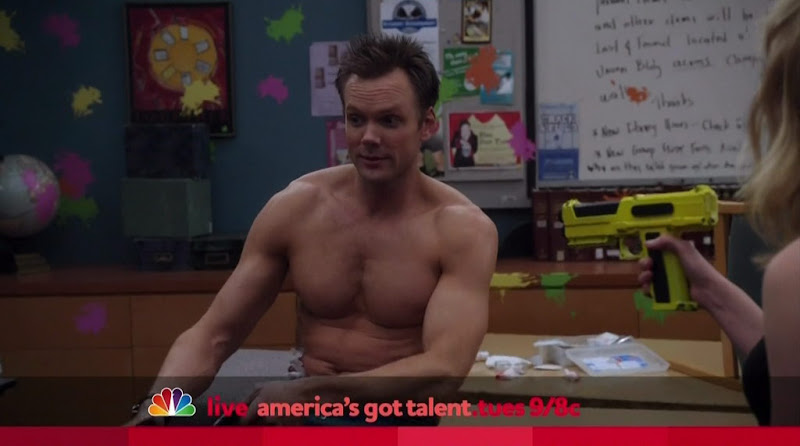 Joel McHale Shirtless on Community s1e23