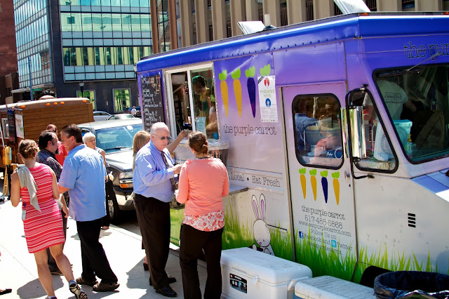 The Purple Carrot food truck serves lunch. Michigan Farmers Market at the Capitol 2013. Tammy Sue Allen Photography.