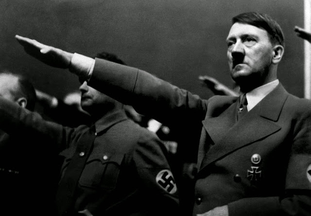 دهاء هتلر وخوفهم من وصوله للجزيرة المذهلة - اختيار الصورة رزان الحموي