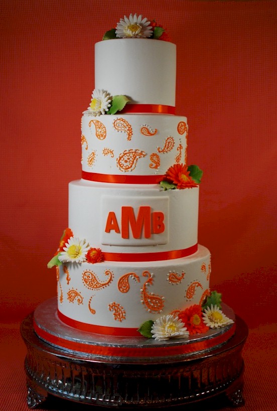 This wedding cake accompanied the Smokey the Dog cake from Tuesday