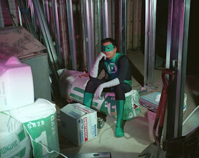 Pekerjaan Sampingan Para Super Hero