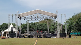 foto panggung konser