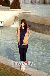 Lee Yeon Hee Paris