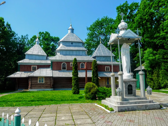 Підгірці. Церква Зіслання святого Духа. 1810 р. УГКЦ