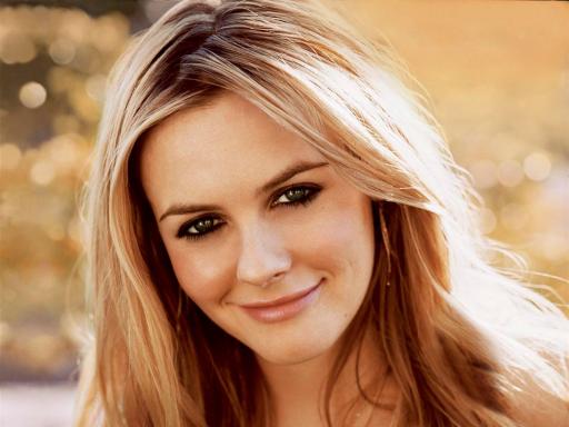 Hair Style: Alicia Silverstone Hairstyles