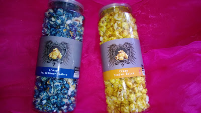 Popcorn in Blau und Gelb