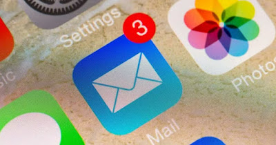 Per scaricare gli allegati Email su iPhone