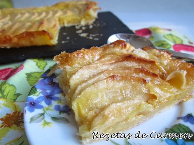 Tarta de manzana con hojaldre