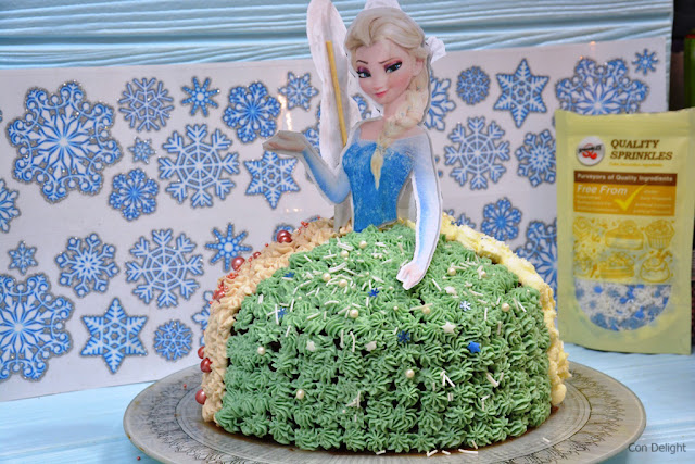 elsa frozen cake