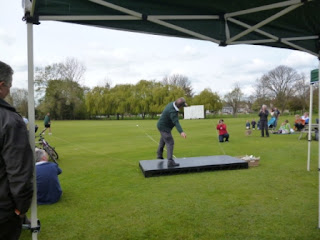 Abingdon World Bun Throwing Championship 2012