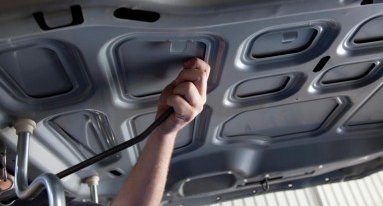 Paintless Dent Removal Technicians in Demand in a Niche Market  PDR Technician Earnings - Fact or Fiction 