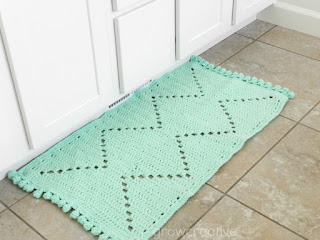 Crochet Cotton Aztec Rug Free Pattern and Tutorial: copyright GrowCreativeBlog