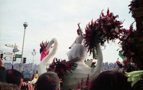 2001.02.24-141.14 bataille des fleurs
