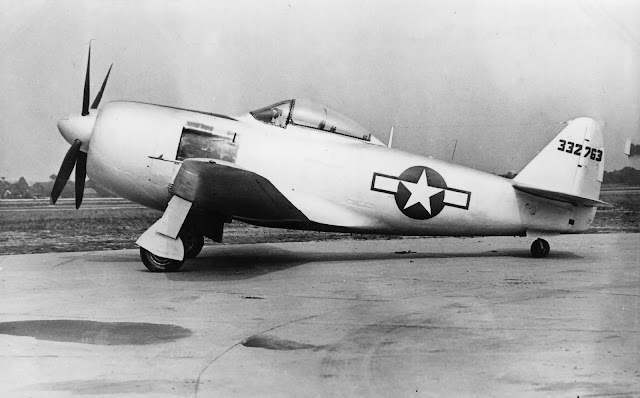 Curtiss YP-60E