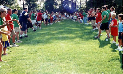 Orchard Inn Picnic... September 8, 2001