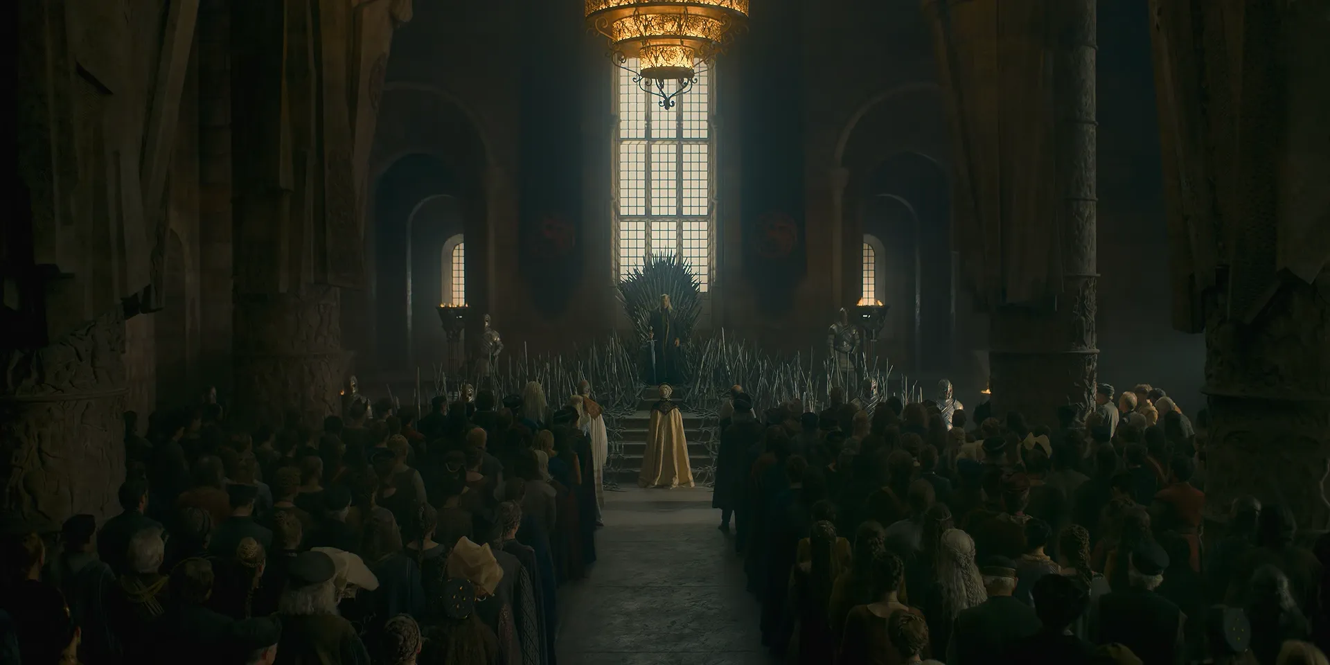 (Mily Alcock) Rhaenyra Targaryen at Iron Throne - HOTD - Wallpaper