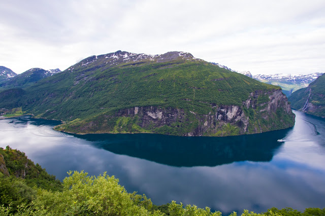 Ornesvingen-Punto panoramico sul Geirangefjord