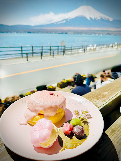The Park Cafe Sakura Pancake