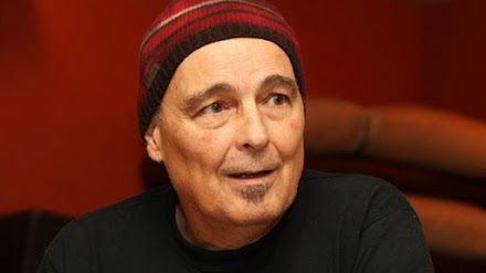 Ξυδούς Μάνος (1953-2010)