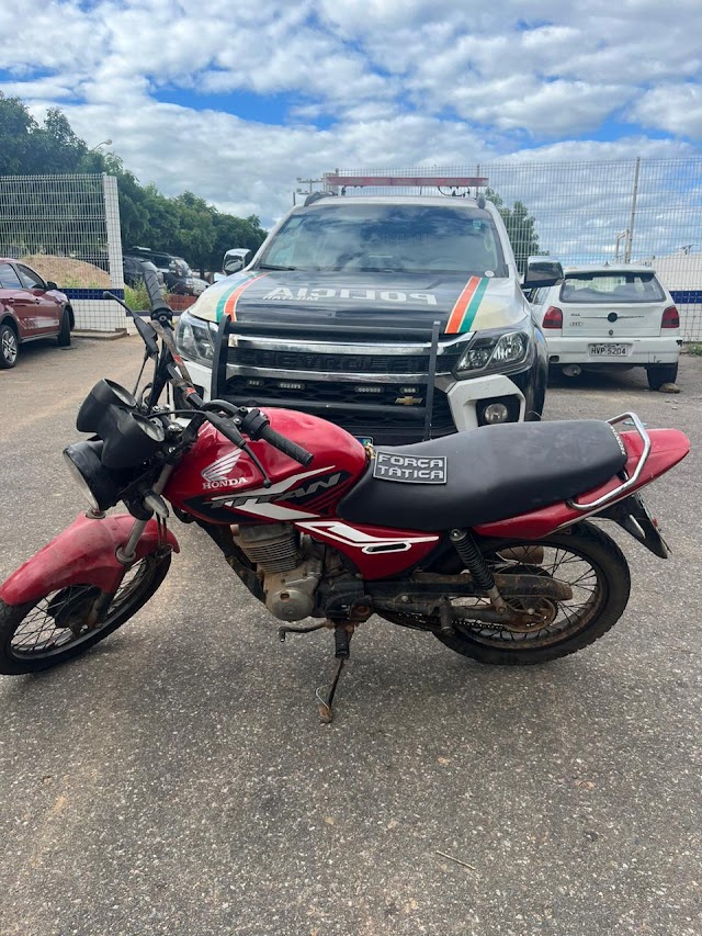 PORANGA:  FORÇA TÁTICA APREENDE MOTOCICLETA ADULTERADA NA ZONA RURAL.