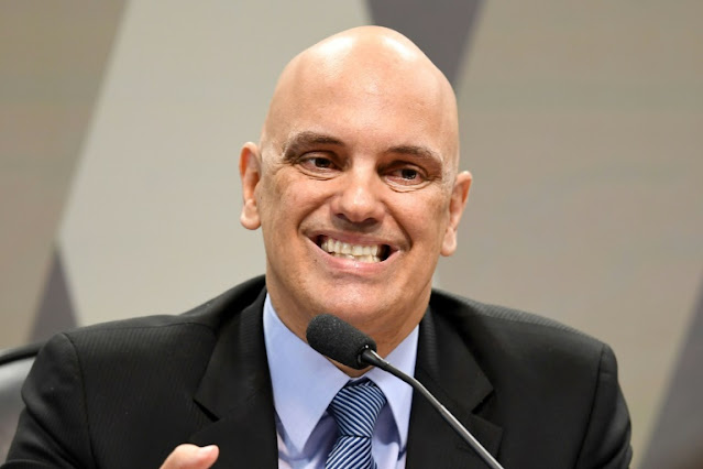 Porto Velho, RO - O ministro Alexandre de Moraes foi eleito hoje (14) para a presidência do Tribunal Superior Eleitoral (TSE). A votação simbólica para escolha do ministro foi realizada durante sessão do tribunal.