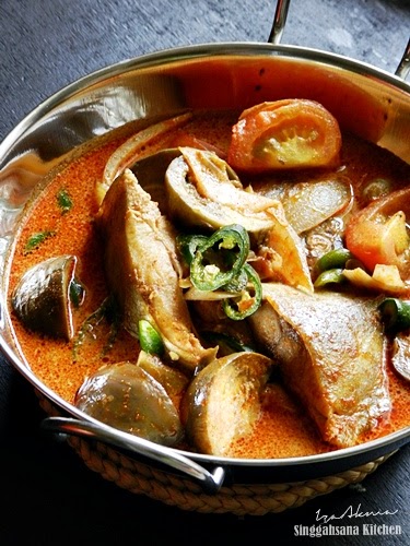 Resepi Ikan Bawal Masak Kari Nyonya - Merdeka cc